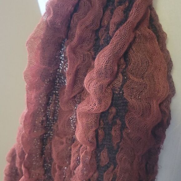 Scarf   - Picture 4 of 4